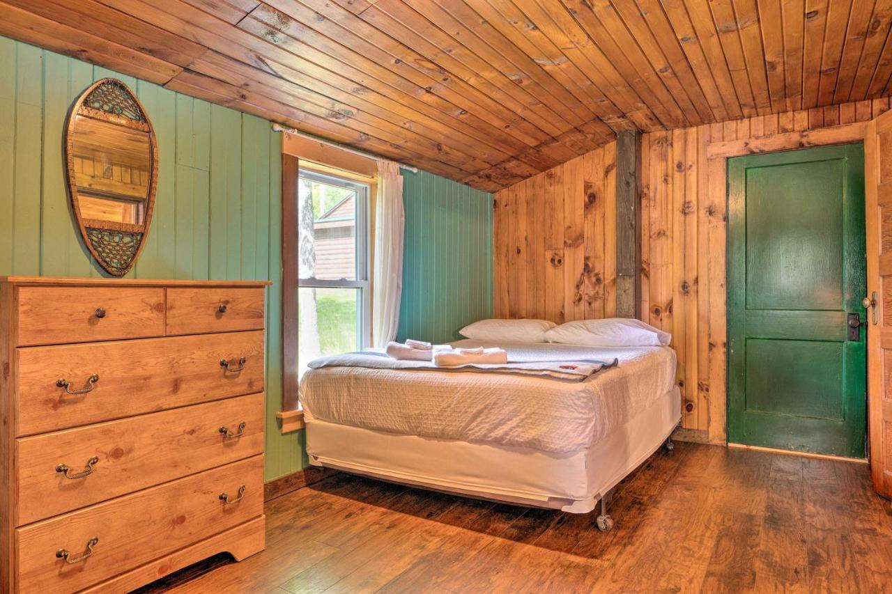 Rustic Cabin Retreat On Rangeley Lake! 외부 사진