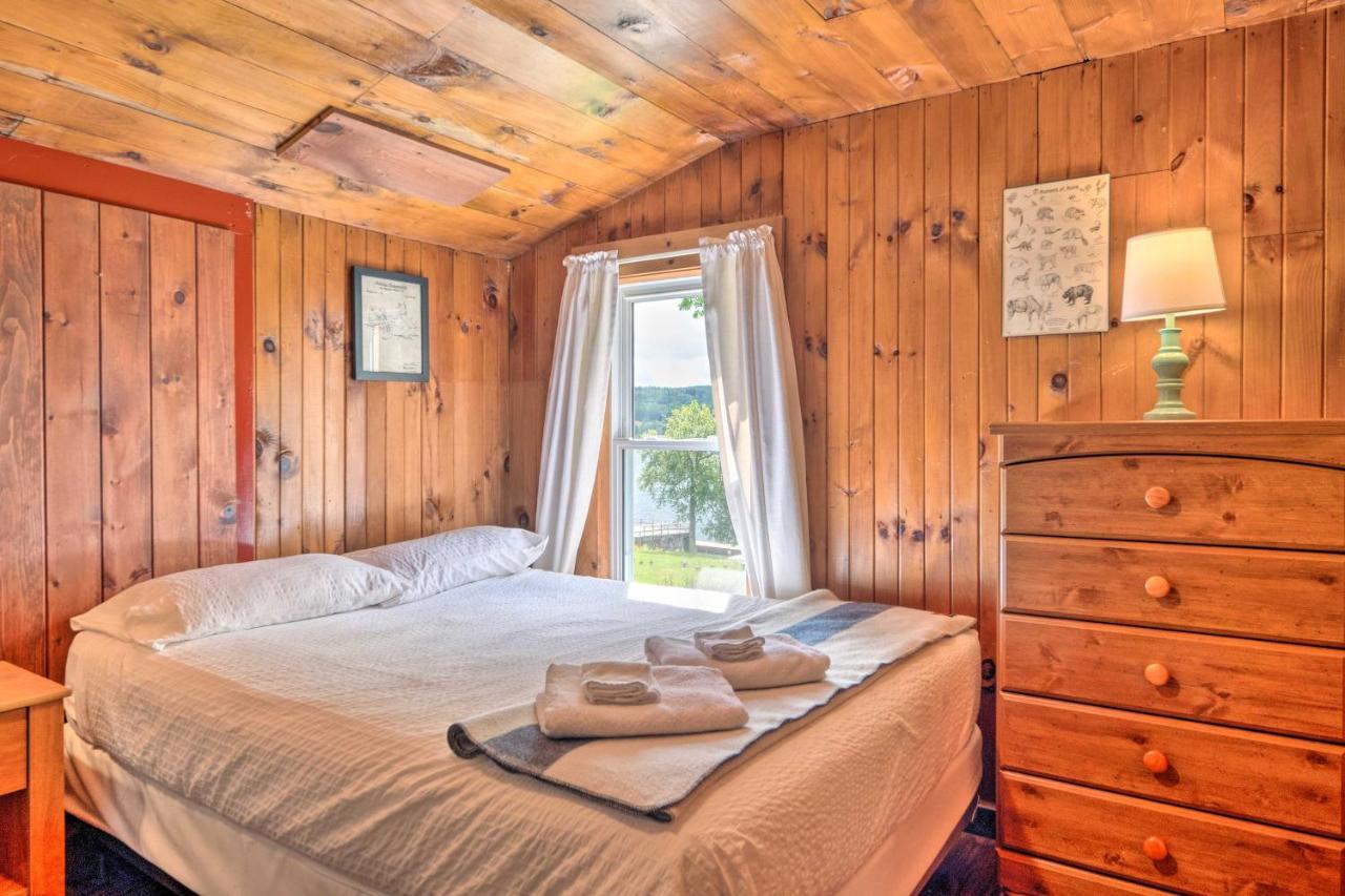 Rustic Cabin Retreat On Rangeley Lake! 외부 사진
